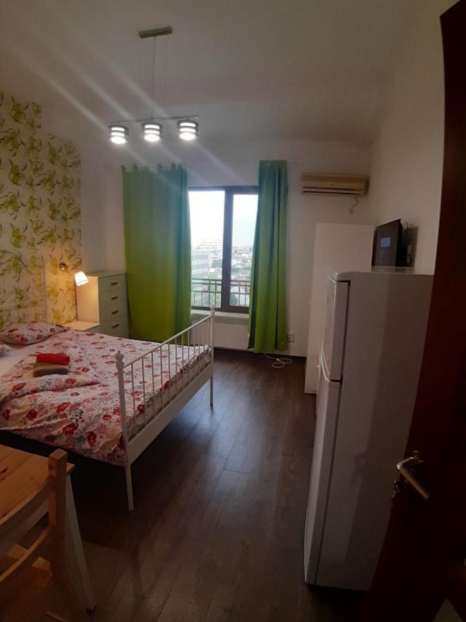 Romantic Calm Apartments Piata Universitate Bucharest Exterior photo